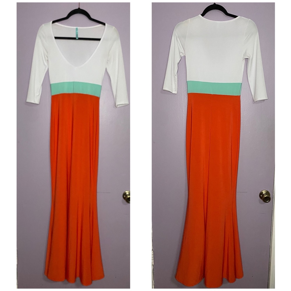 Women’s white, teal, and coral maxi dress. Size M, Used in good condition